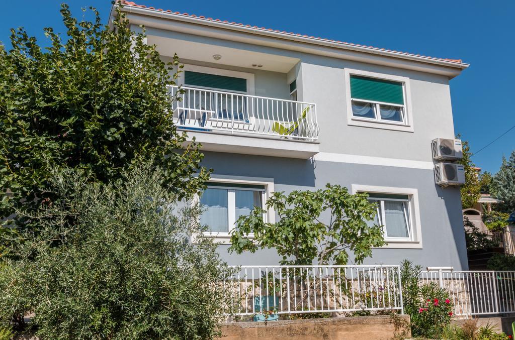 Apartments Seka Novi Vinodolski Luaran gambar
